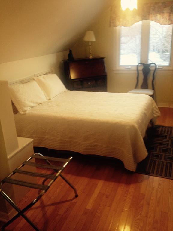 Mackenzie House B&B By Elevate Rooms Port Hawkesbury Rum bild
