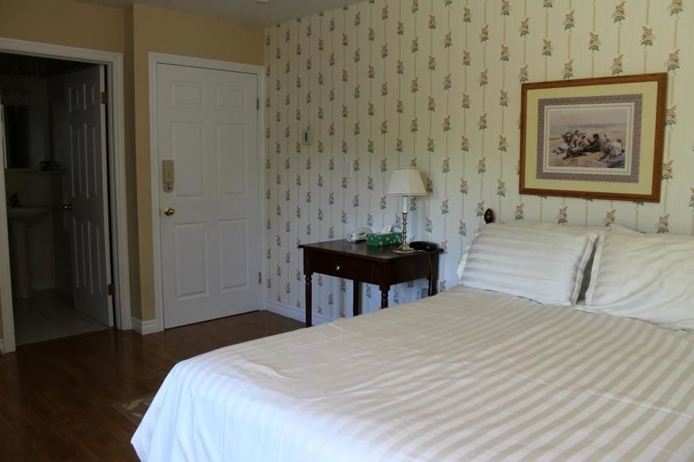 Mackenzie House B&B By Elevate Rooms Port Hawkesbury Exteriör bild
