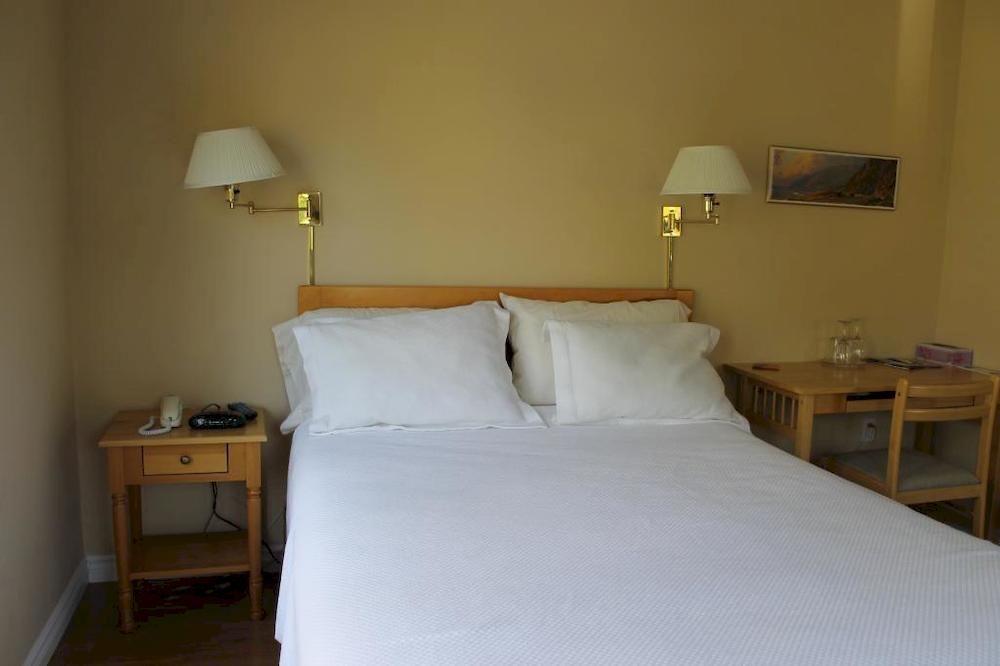 Mackenzie House B&B By Elevate Rooms Port Hawkesbury Exteriör bild