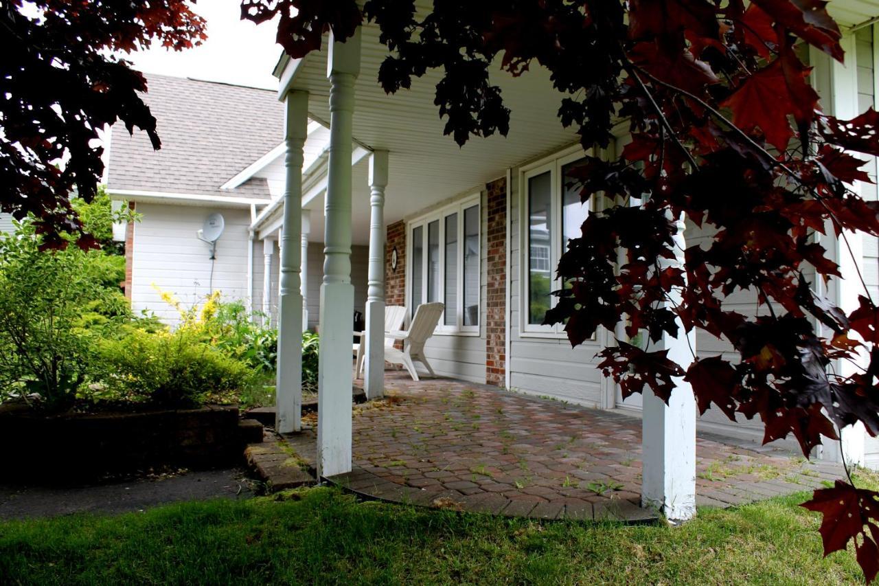 Mackenzie House B&B By Elevate Rooms Port Hawkesbury Exteriör bild