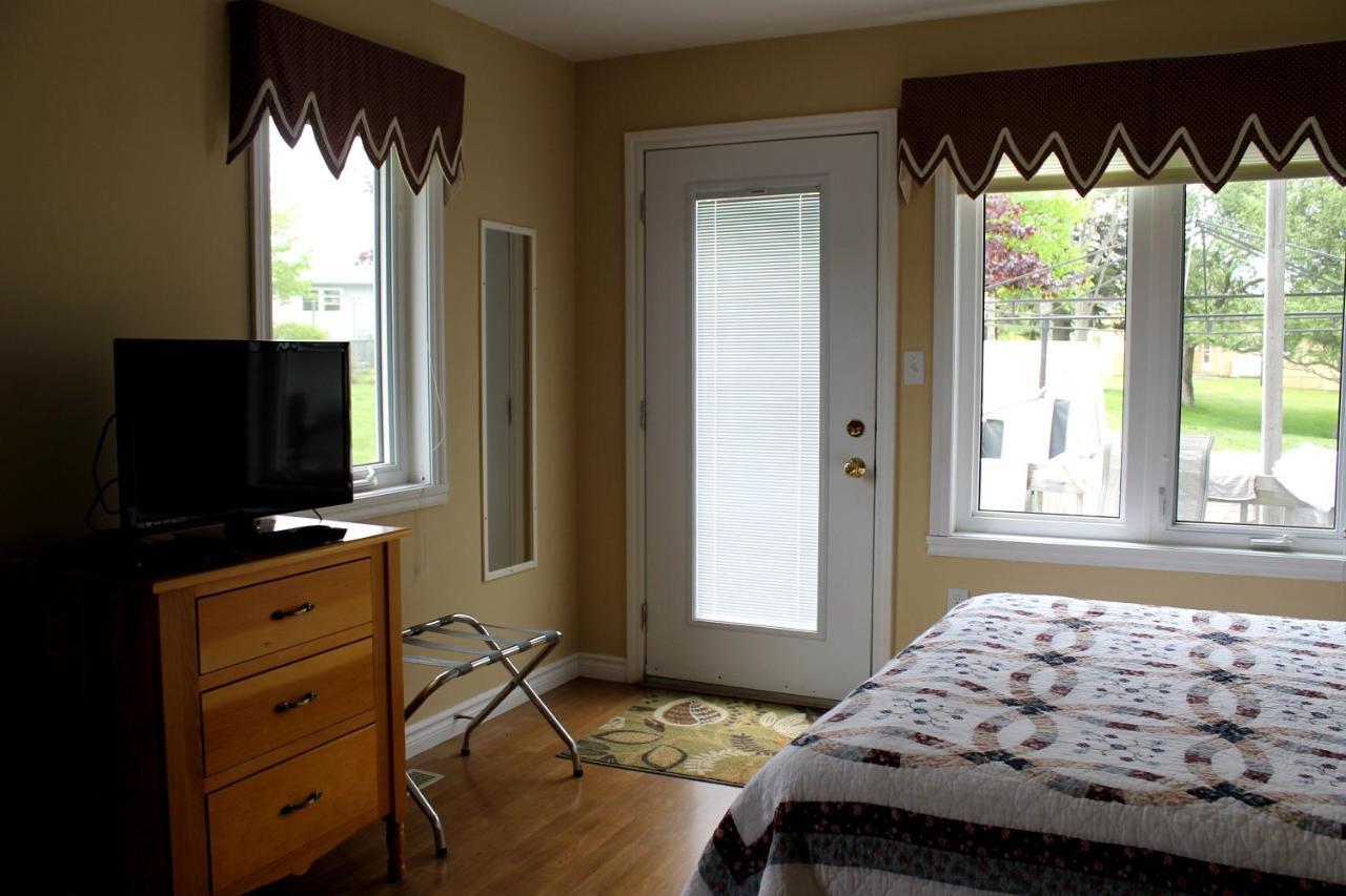 Mackenzie House B&B By Elevate Rooms Port Hawkesbury Exteriör bild