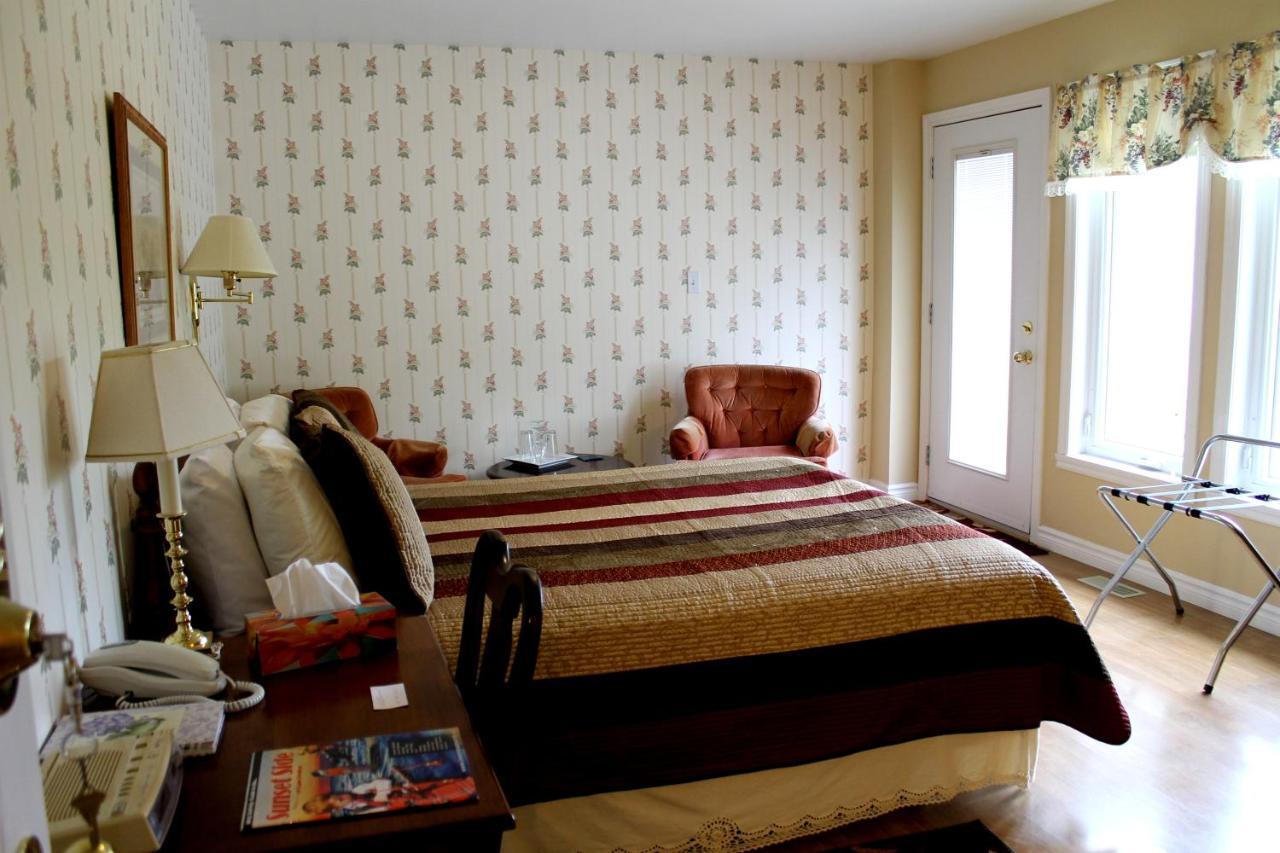 Mackenzie House B&B By Elevate Rooms Port Hawkesbury Exteriör bild